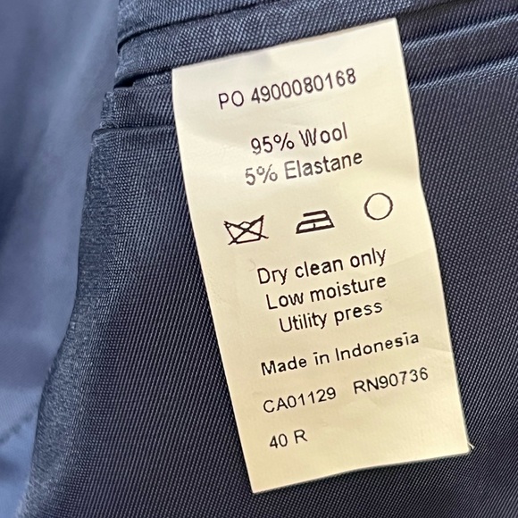 CALVIN KLEIN Wool Blue Sport Coat with Notched Lapels Size 40R NWOT - Picture 2 of 8